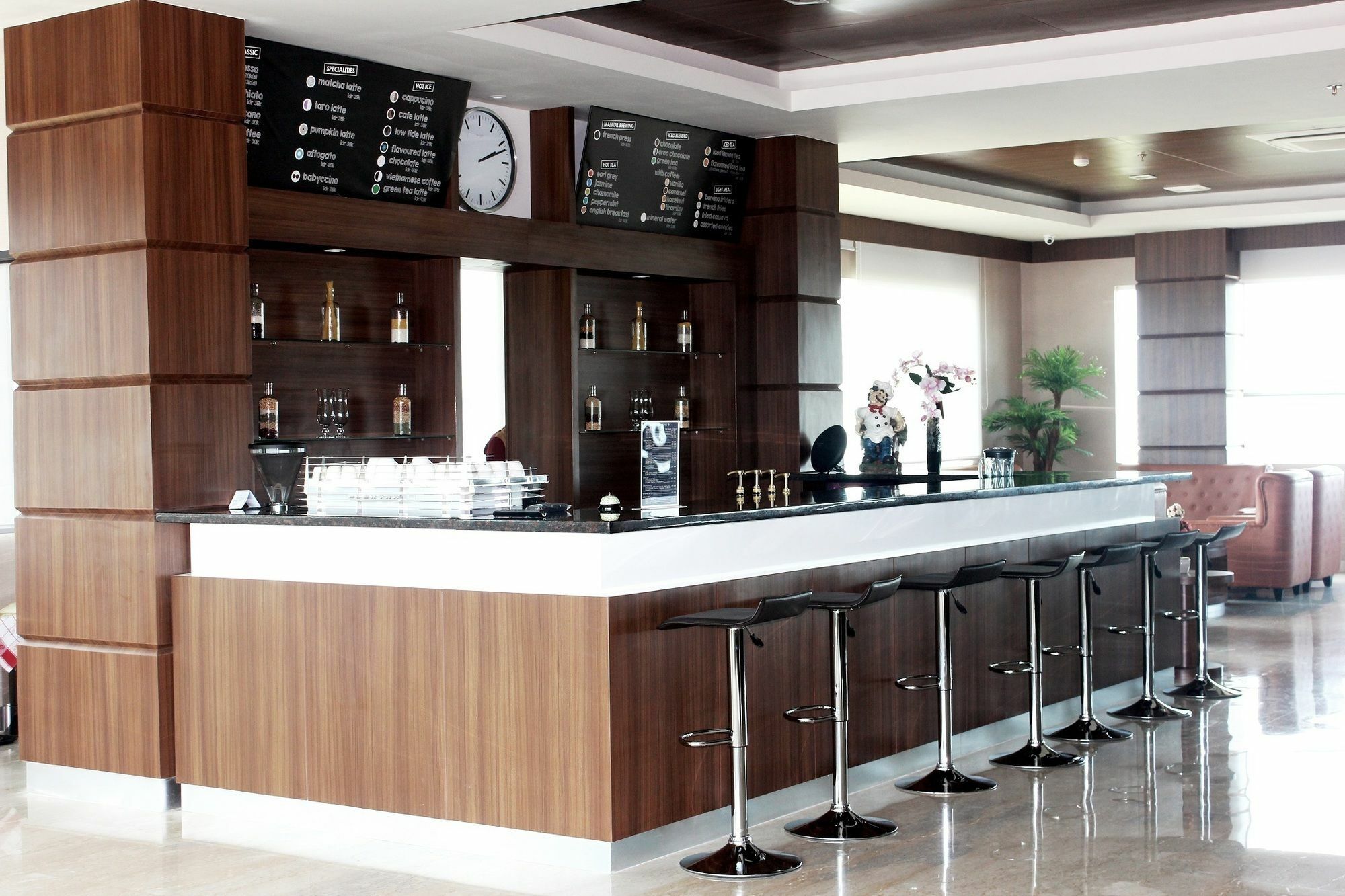 Demelia Hotel Makassar Exterior foto